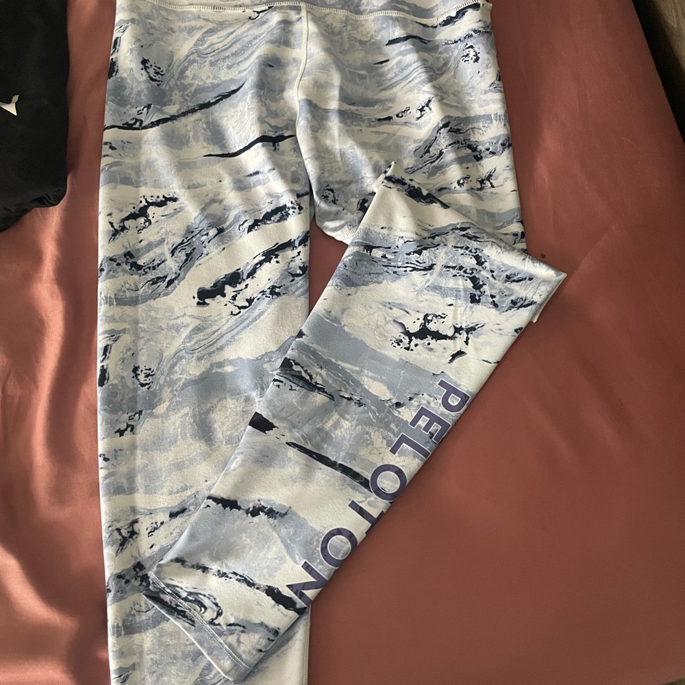 Wear it to heart full workout pants
